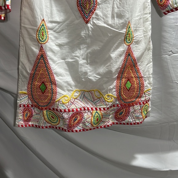 MO-KA Colorful Embroidery throughout the dress, Size S - Picture 3 of 6